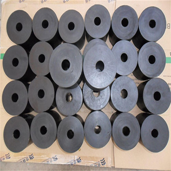 振動篩內(nèi)噴特氟龍的優(yōu)點: