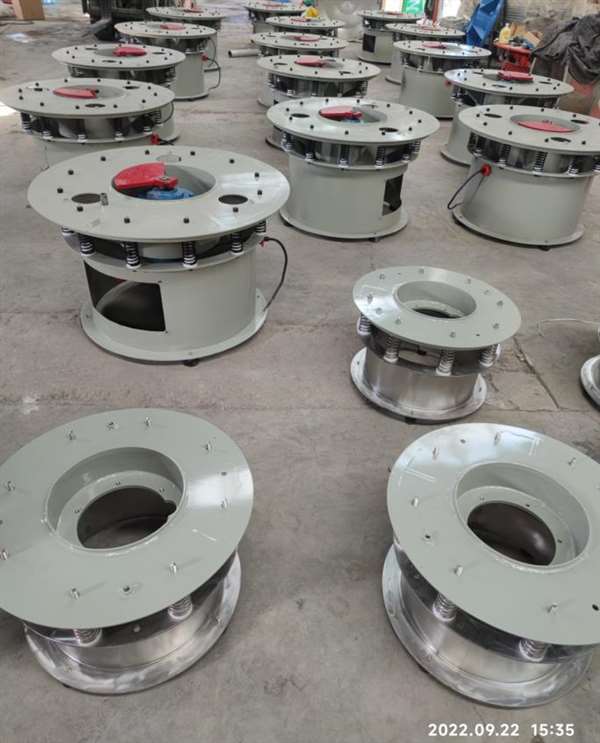 20臺客戶定制超聲波旋振篩 加班加點， 國慶節(jié)前爭取發(fā)貨