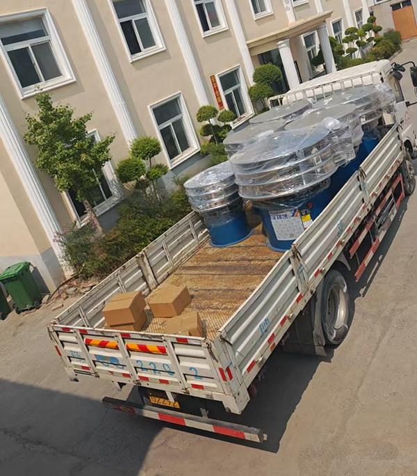 6臺超聲波旋振篩發(fā)貨